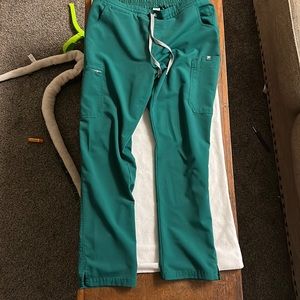 Large Figs Hunter Green Cargo Scrub Pants